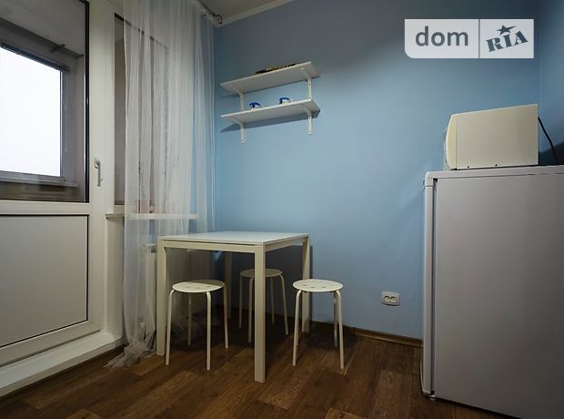 Rent an apartment in Kyiv on the St. Vashchenka Hryhoriia 5 per 10000 uah. 