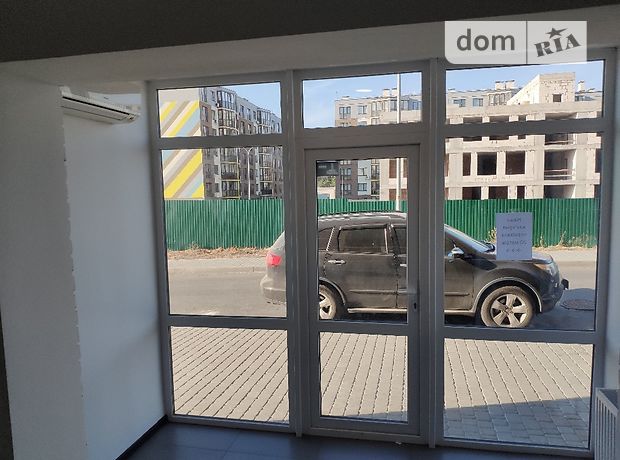 Снять офис в Киеве на ул. Стеценко за 15000 грн. 