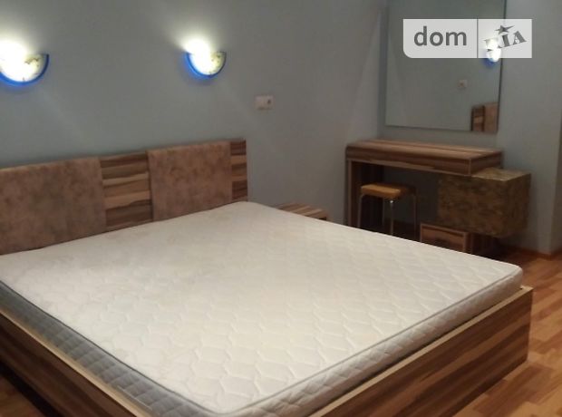 Rent an apartment in Mykolaiv on the St. Admiralska per 12000 uah. 