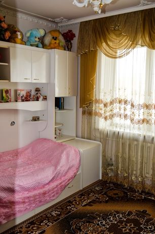 Rent a room in Chernivtsi per 2500 uah. 