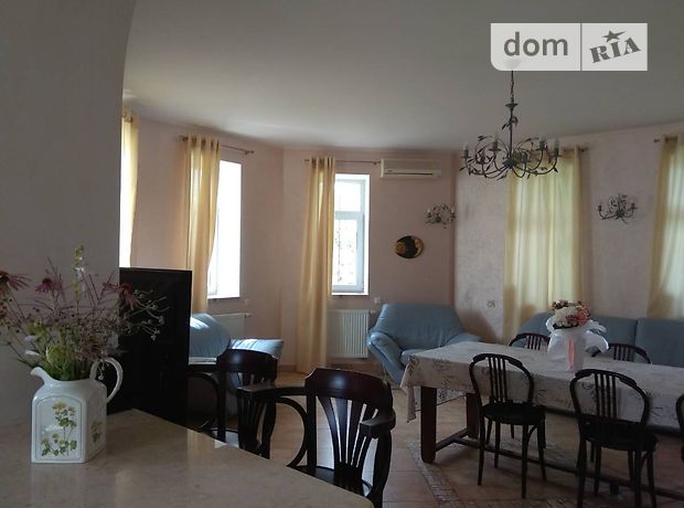 Rent a house in Kyiv on the St. Myru 7 per 88161 uah. 