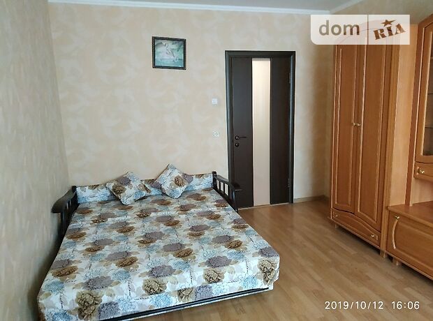 Rent an apartment in Kyiv near Metro Chernihivska per 9000 uah. 