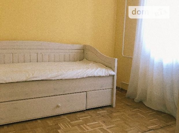 Снять квартиру в Киеве на ул. Саксаганского за 20000 грн. 