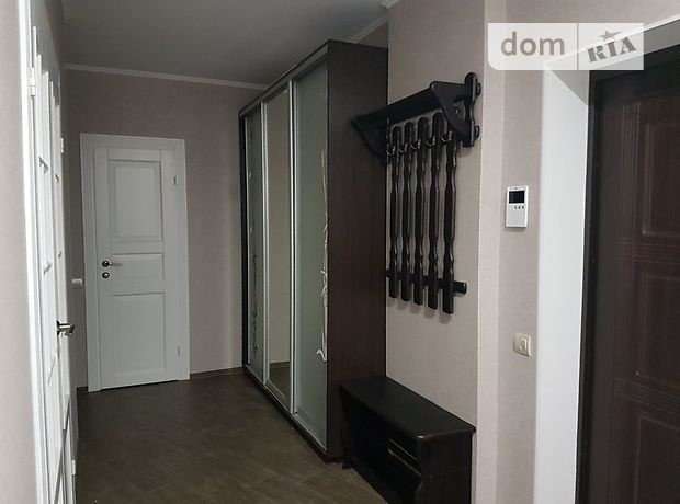 Rent an apartment in Kyiv on the St. Pidvysotskoho profesora per 35264 uah. 