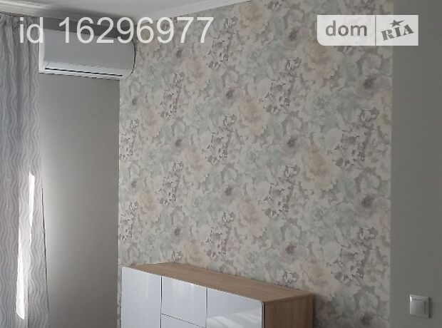 Снять квартиру в Киеве на ул. Калнышевского Петра за 11000 грн. 