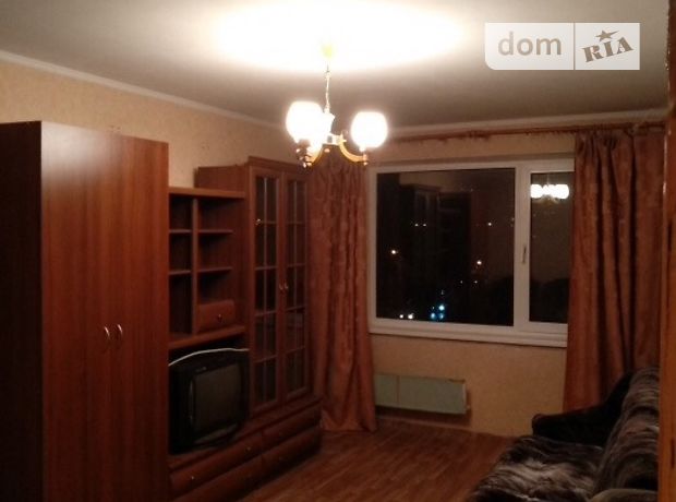 Rent daily an apartment in Kyiv on the Avenue Honhadze Heorhiia 3а per 500 uah. 