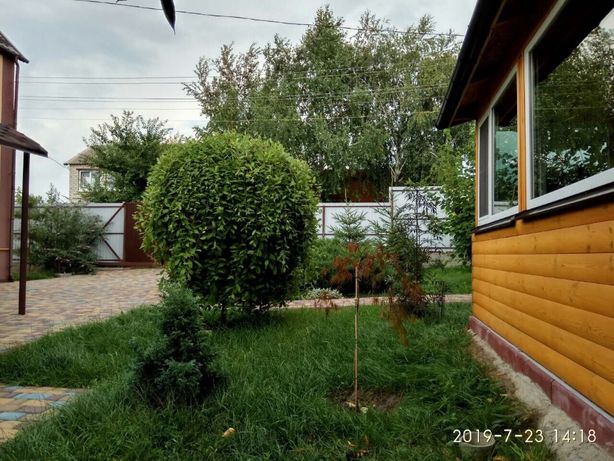 Зняти подобово будинок в Запоріжжі в Шевченківському районі за 2000 грн. 