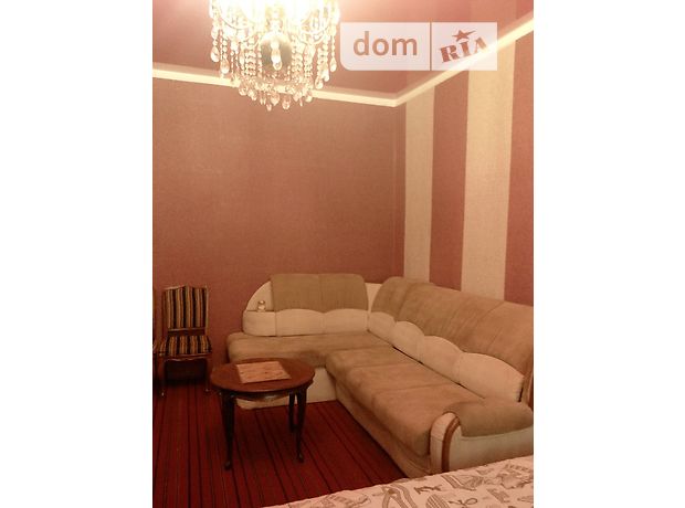 Rent daily an apartment in Zaporizhzhia on the Avenue Metalurhiv per 450 uah. 