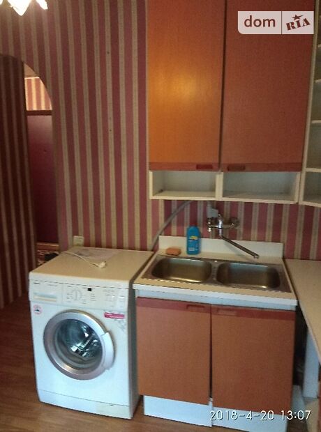 Rent daily an apartment in Kyiv on the St. Tymoshenka marshala per 600 uah. 