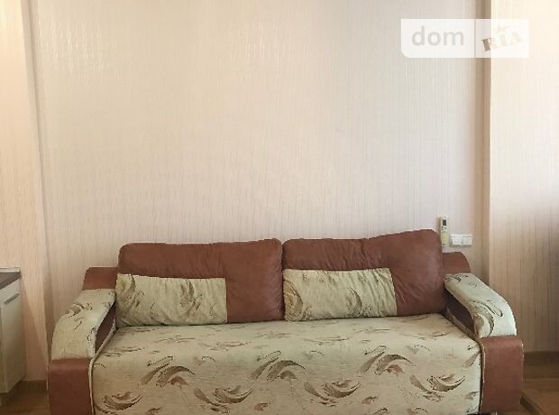 Зняти квартиру в Одесі на вул. Академіка Сахарова за 6000 грн. 