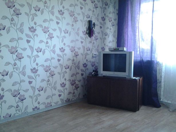 Rent daily an apartment in Kyiv on the Avenue Brovarskyi per 500 uah. 