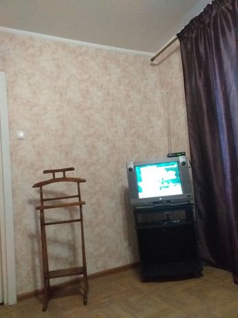 Rent daily a room in Dnipro on the Avenue Heroiv 4 per 499 uah. 