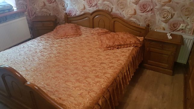 Rent daily a room in Odesa on the St. Derybasivska 10-11 per 350 uah. 