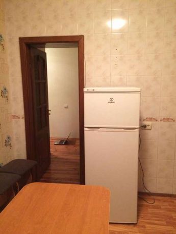 Rent daily an apartment in Vinnytsia on the Vrozhainyi passage 3 per 250 uah. 