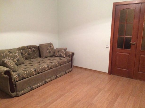 Rent daily an apartment in Vinnytsia on the Vrozhainyi passage 3 per 250 uah. 