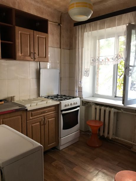 Rent daily an apartment in Kyiv on the St. Mytropolyta Vasylia Lypkivskoho per 750 uah. 