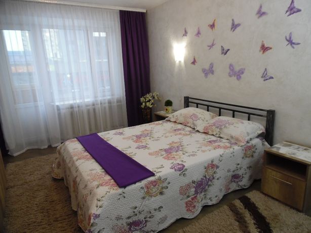 Rent daily an apartment in Khmelnytskyi on the St. Khmelnytskoho Bohdana 38 per 400 uah. 