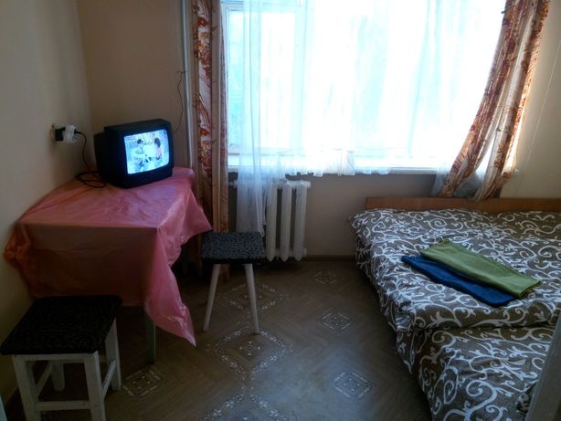 Rent daily an apartment in Mariupol on the lane 1-i Prymorskyi 1 per 180 uah. 