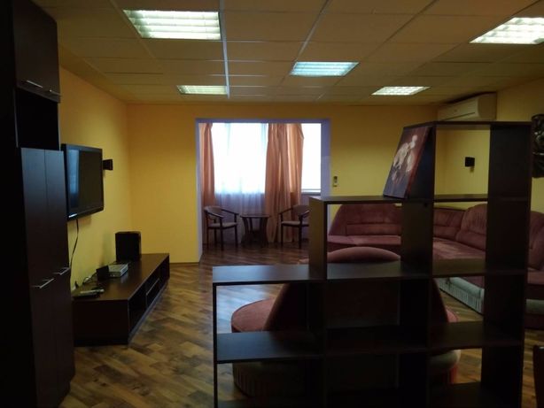 Rent daily an apartment in Brovary on the St. Dekabrystiv 2 per 800 uah. 
