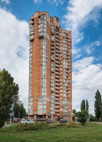 Зняти подобово квартиру в Києві на вул. Добробутна за 2000 грн. 