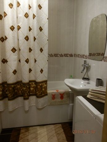Rent daily an apartment in Kyiv near Metro Heroiv Dnipra per 700 uah. 