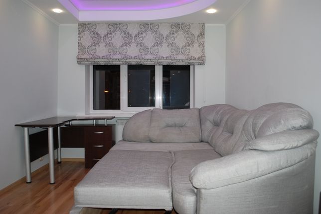 Rent an apartment in Kyiv on the Avenue Peremohy 10 per 25000 uah. 