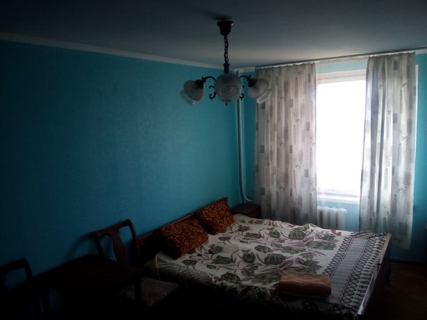 Rent daily a room in Kyiv on the St. Borshchahivska 12 per 250 uah. 