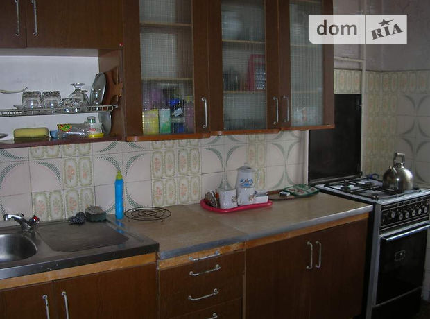 Rent daily an apartment in Vinnytsia on the Avenue Kosmonavtiv per 500 uah. 