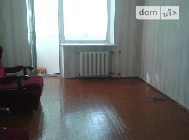 Rent an apartment in Dnipro on the Avenue Oleksandra Polia 127 per 6500 uah. 