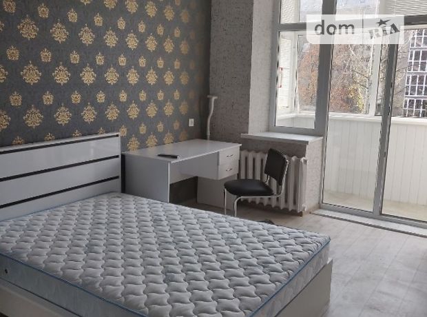 Rent an apartment in Kharkiv on the St. Naukova 2 per 14500 uah. 