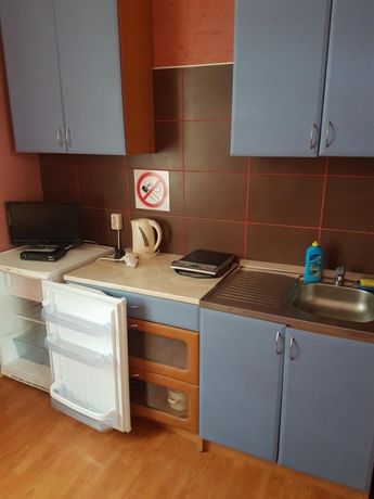 Rent daily an apartment in Kyiv near Metro Akademmistechko per 450 uah. 