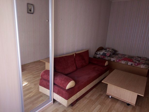 Зняти подобово квартиру в Дніпрі на просп. Гагаріна за 400 грн. 