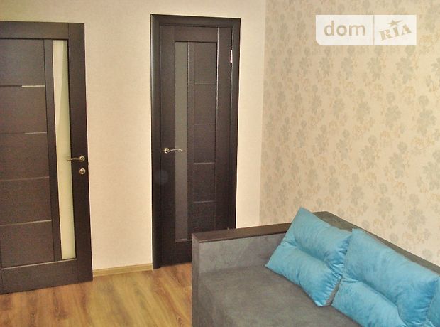 Rent an apartment in Kharkiv on the St. Naukova 2 per 12000 uah. 