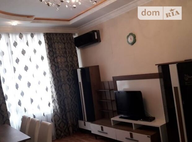 Rent daily an apartment in Kyiv on the St. Dehtiarivska per 600 uah. 