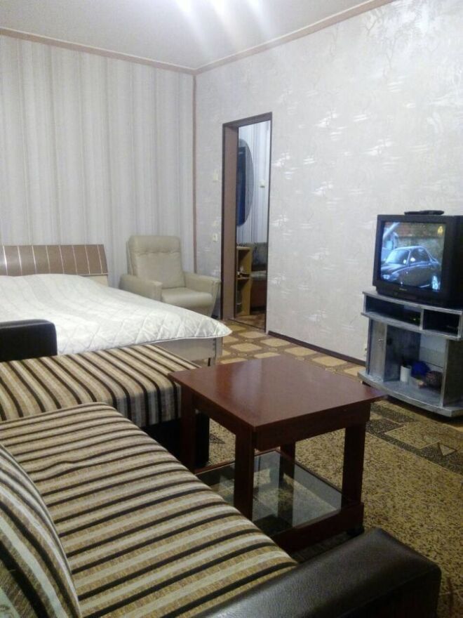 Снять посуточно квартиру в Киеве на ул. благополучном за 650 грн. 