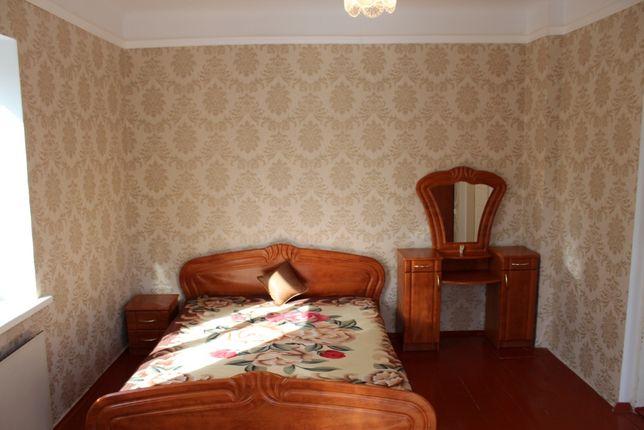 Rent a house in Rivne per 5000 uah. 