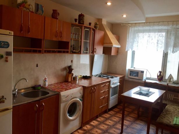Rent an apartment in Kamianets-Podilskyi on the St. Ohiienka per 1400 uah. 