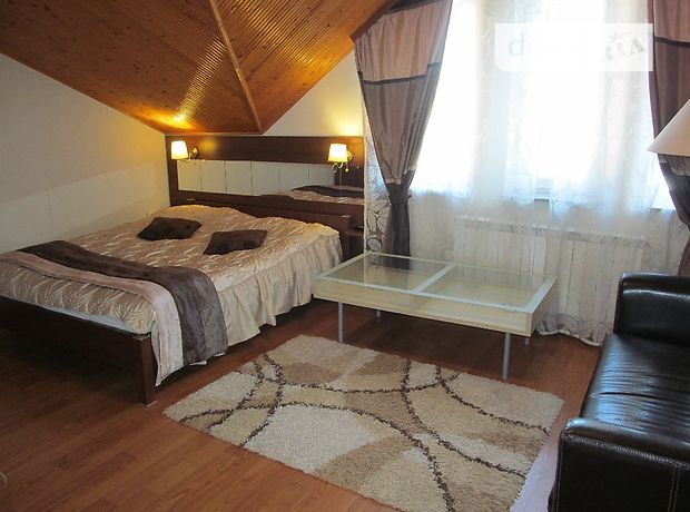 Rent daily an apartment in Ternopil on the Avenue Stepana Bandery per 1000 uah. 