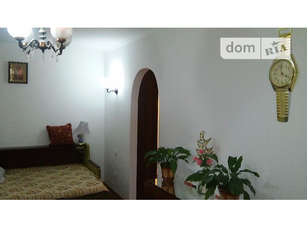 Rent daily an apartment in Ternopil on the St. Kachaly per 420 uah. 