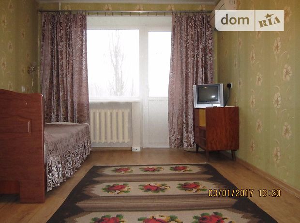 Rent daily an apartment in Melitopol on the Avenue Khmelnytskoho Bohdana per 250 uah. 