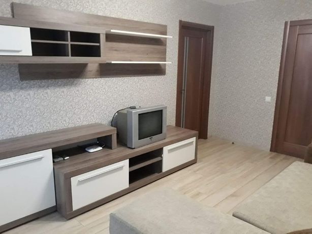 Снять посуточно квартиру в Ровне на ул. 12 за 600 грн. 