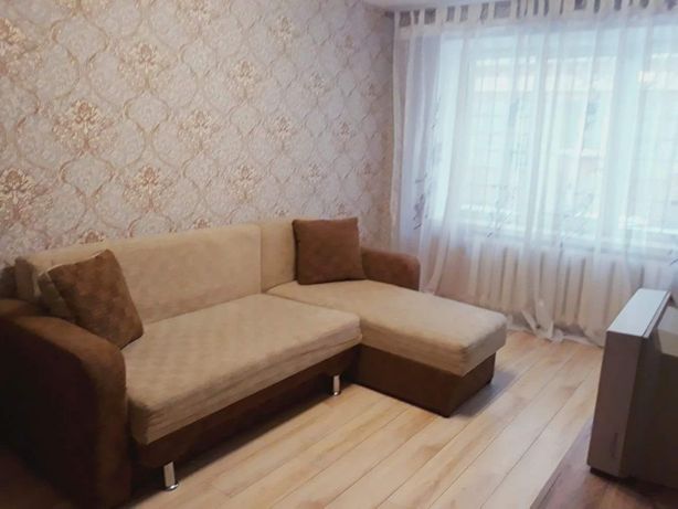 Снять посуточно квартиру в Ровне на ул. 12 за 600 грн. 