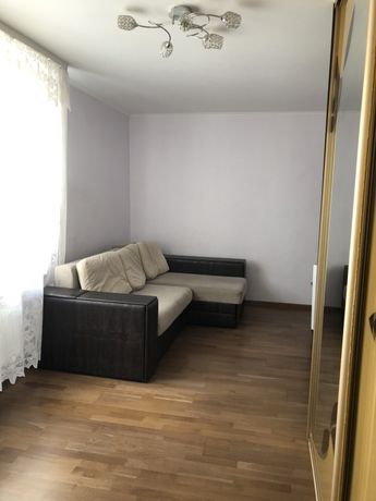 Rent daily an apartment in Ternopil on the St. Chernivetska per 550 uah. 