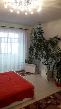 Rent daily an apartment in Nikopol on the St. Viktora Usova per 400 uah. 