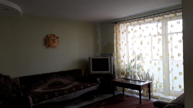 Rent daily an apartment in Nikopol on the St. Viktora Usova per 400 uah. 