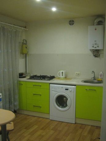 Rent daily an apartment in Sloviansk per 300 uah. 