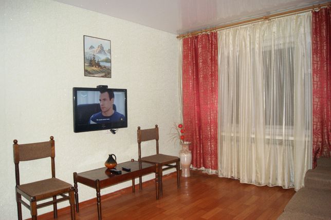 Зняти подобово квартиру в Слов’янську на вул. Музейна за 260 грн. 