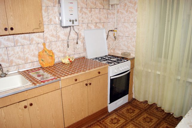 Снять посуточно квартиру в Славянске на ул. Музейная за 260 грн. 