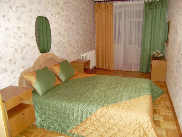 Зняти подобово квартиру в Ніжині на вул. Богдана Хмельницького 2 за 420 грн. 