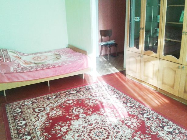 Rent daily an apartment in Nizhyn on the St. Shevchenka 112а per 350 uah. 